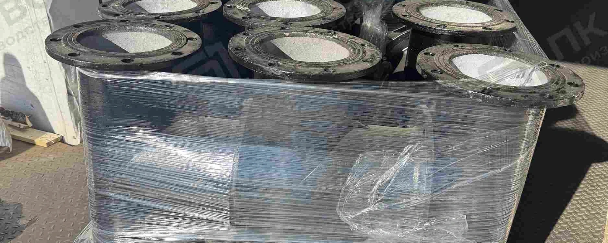 Чугунные фланцевые тройники ТФ Ду200 – отгрузка
